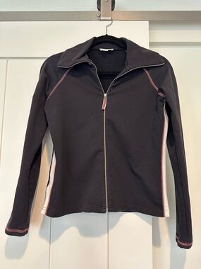 Vintage Loft - dark navy with pink and white detail. Fill zip jacket